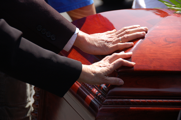 What Types of Lawyers Handle Wrongful Death Claims?